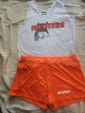 Hooters White Logo Tank & Orange Shorts Set